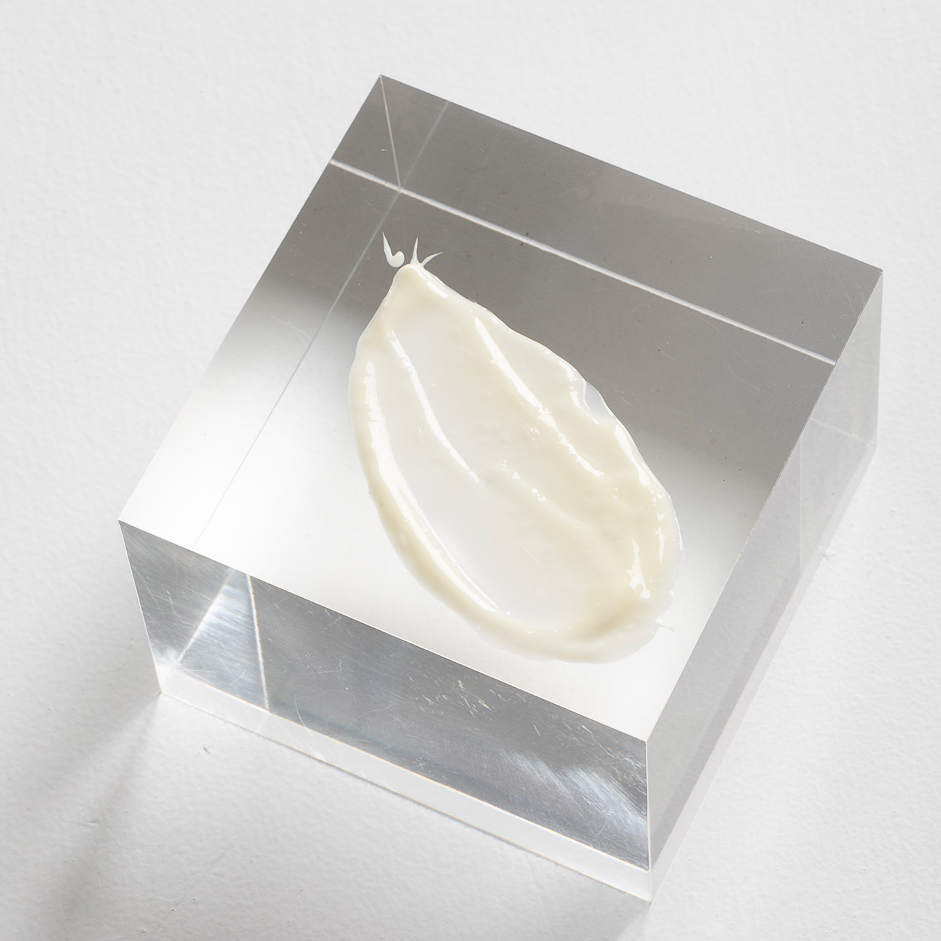 MontOlympe Brightening & Restoring nachtcrème verhelderend