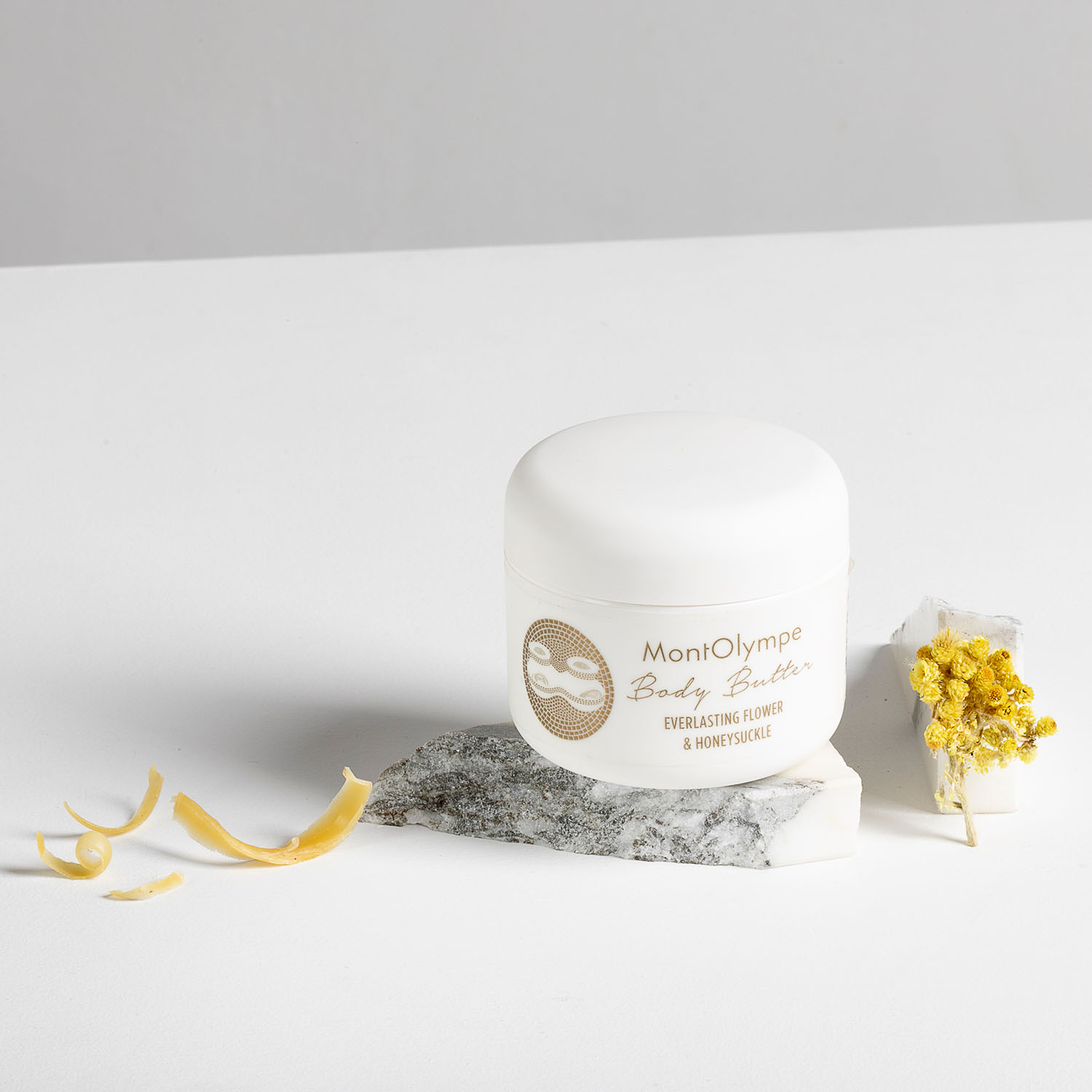 MontOlympe Everlasting Flower & Honeysuckle bodybutter droge huid