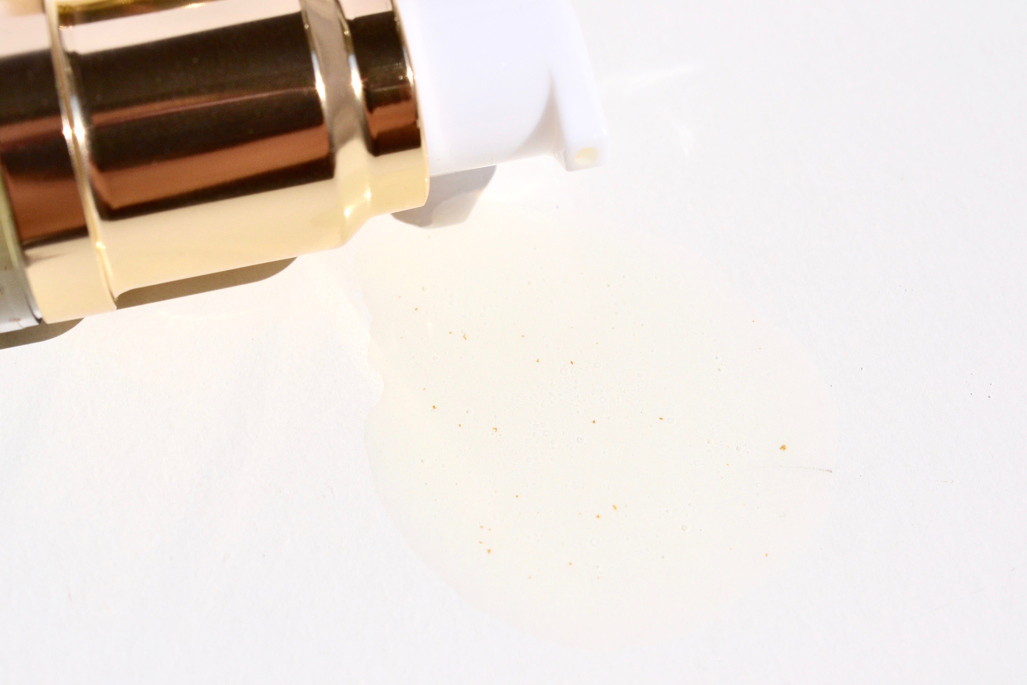 Manatude 24K Gold gezichtsserum 15ml met rozenolie