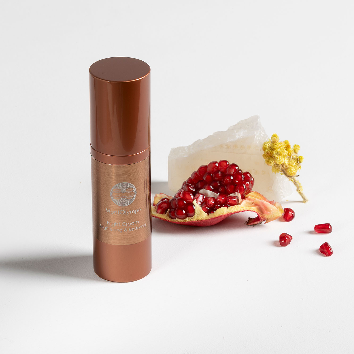MontOlympe Brightening & Restoring nachtcrème verhelderend