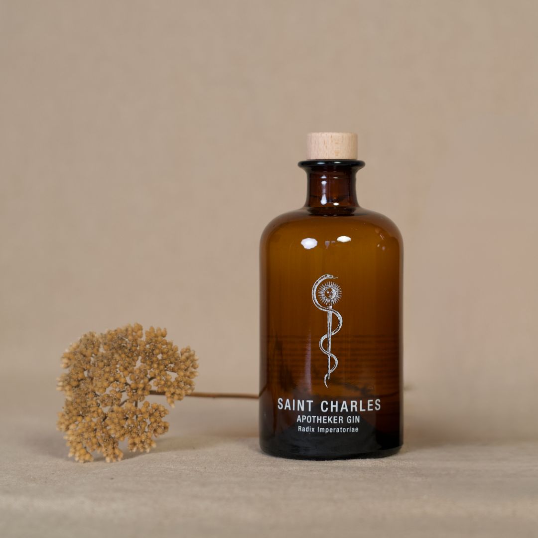Saint Charles Apotheker Gin met meesterwortel en jeneverbes