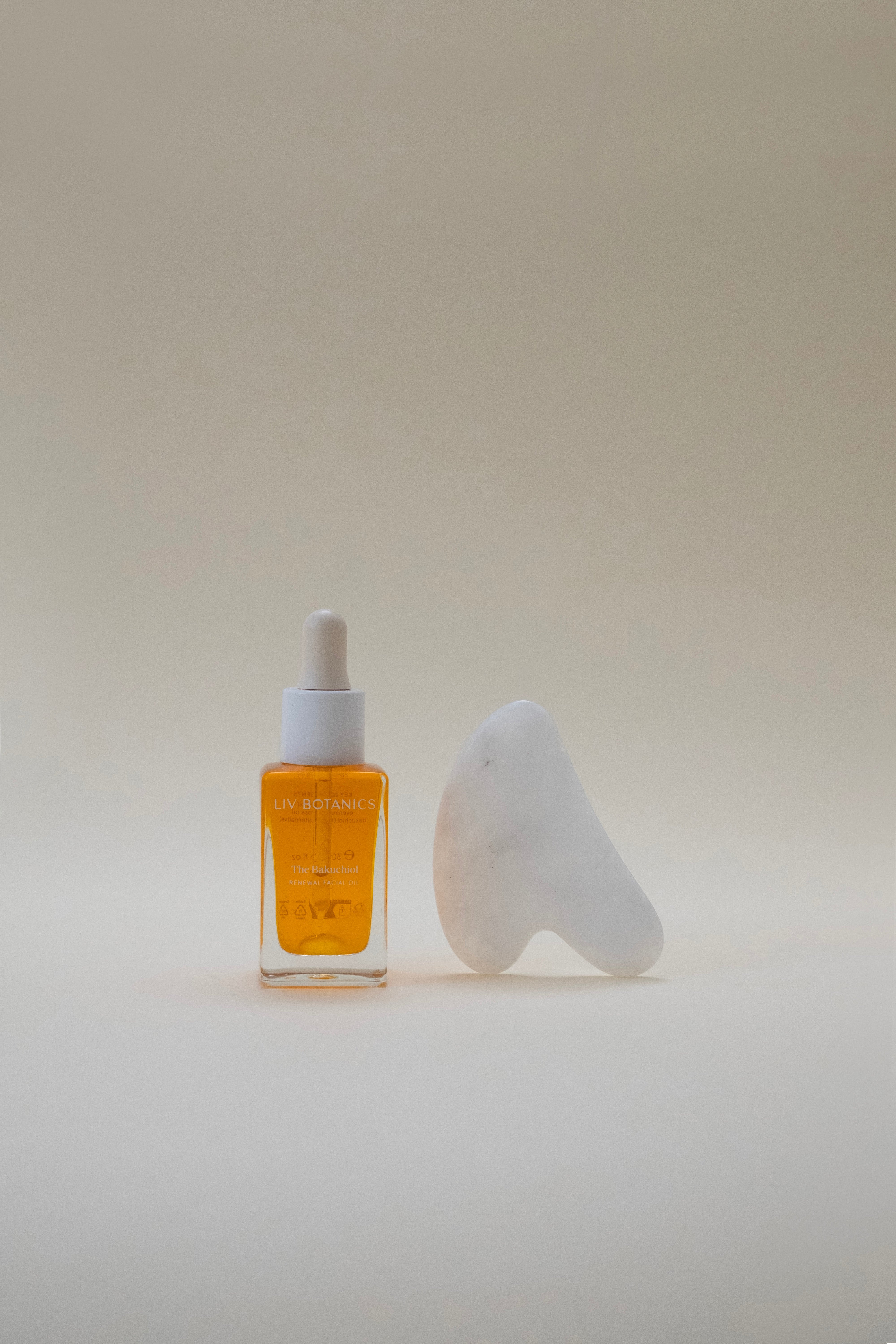 LIV Botanics The Bakuchiol gezichtsolie 30 ml bakuchiol