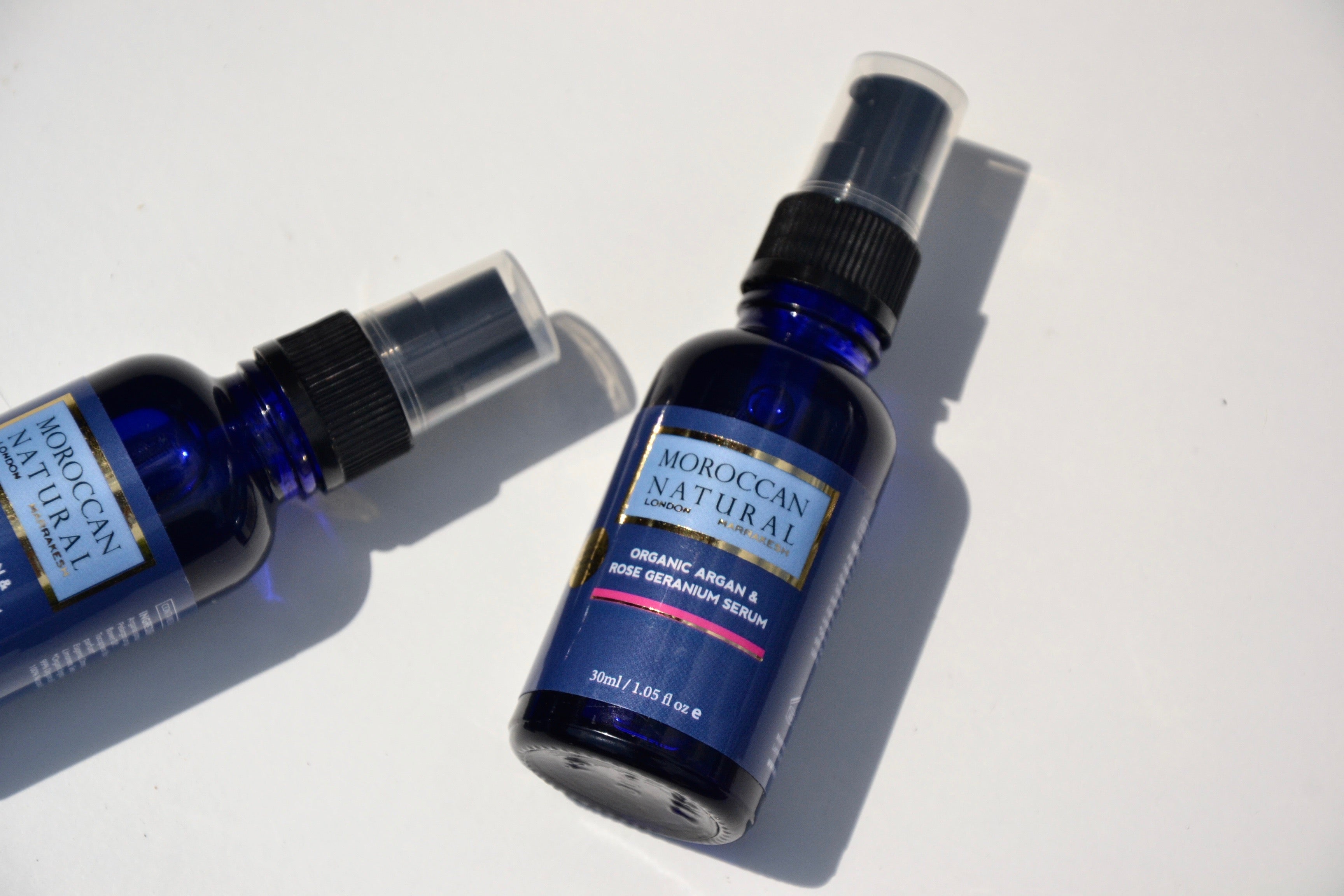 Manatude Organic Argan Rose Geranium Serum Geraniumlijnen
